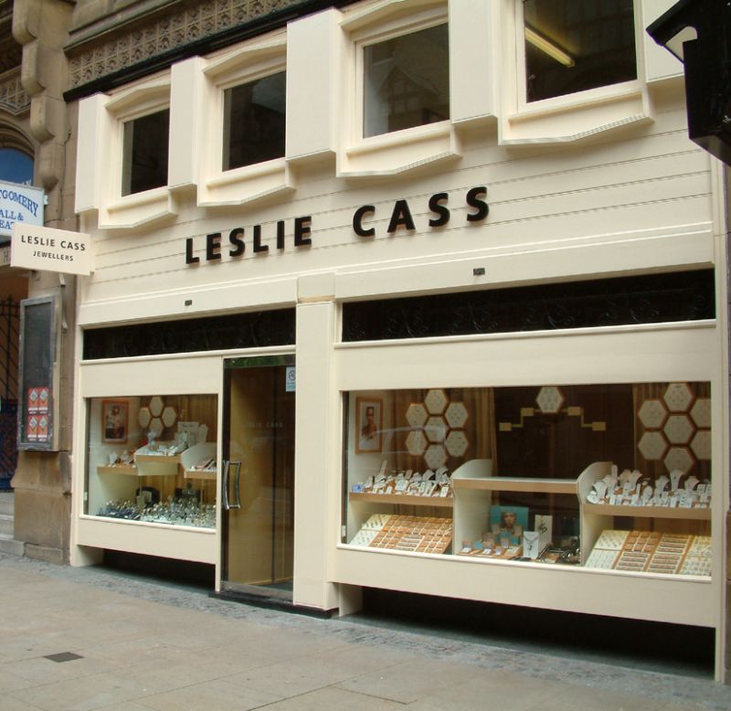 Leslie Cass